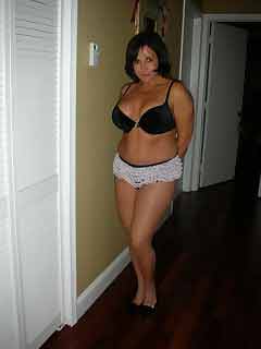 Newburgh sexy ladies looking for men tonight